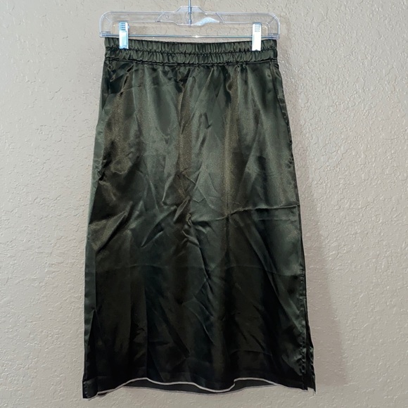 Jet by John Eshaya Dresses & Skirts - LAST CHANCE NWT JET John Eshaya Army Green Satin Midi Skirt